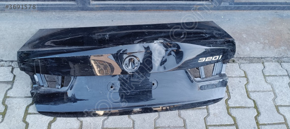 BMW 3 SERİ F30 ÇIKMA ORJİNAL BAGAJ