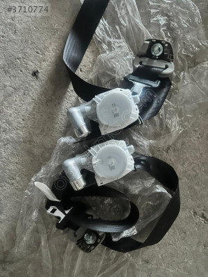 Toyota hilux 2012-2015 çıkma emniyet kemeri ön sağ ve sol
