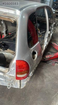 2000 OPEL CORSA B SAĞ ARKA KESME ÇAMURLUK