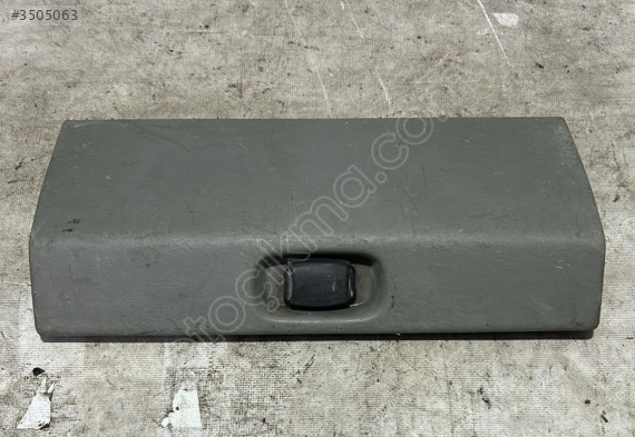 RENAULT TRAFİC TORPİDO KAPAĞI <