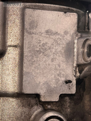 047050600 AUDİ A8 V6 YAKIT POMPASI