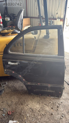 2008 Kia Sorento sağ arka kapı