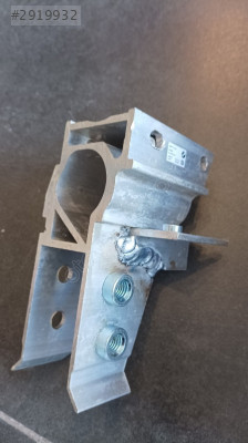 BMW G20 RADYATÖR ALT AYAK SOL 2017 2019 7422233-08 7422233 SO