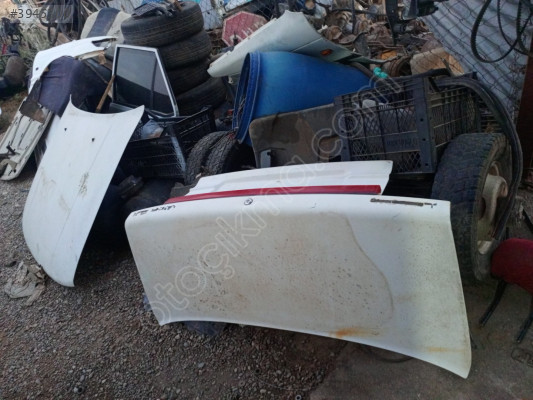 Mitsubishi Lancer bagaj kapağı