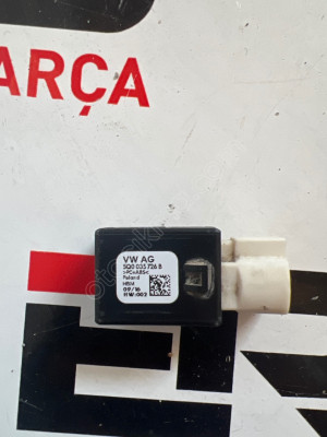 VOLKSWAGEN TIGUAN MK1 USB BAĞLANTI ÜNİTESİ ORJİNAL 5Q0035726B
