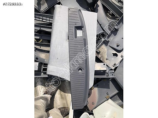 Courier arka basamak döşemesi çıkma orjinal