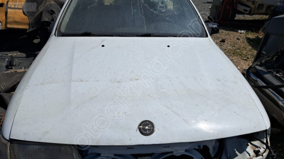 OPEL VECTRA A KAPUT.OTO ERKAN ÜNYE