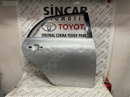 TOYOTA COROLLA 2007 2012 SAĞ ARKA KAPI ÇIKMA ORJİNAL