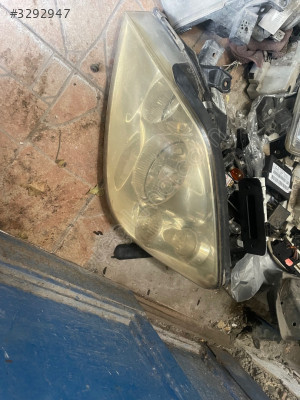 Nissan Primera sol ön far orjinal