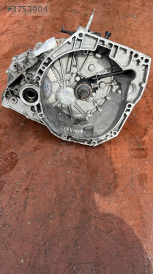 RENAULT KADJAR TI4 356 MANUEL ÇIKMA ŞANZIMAN