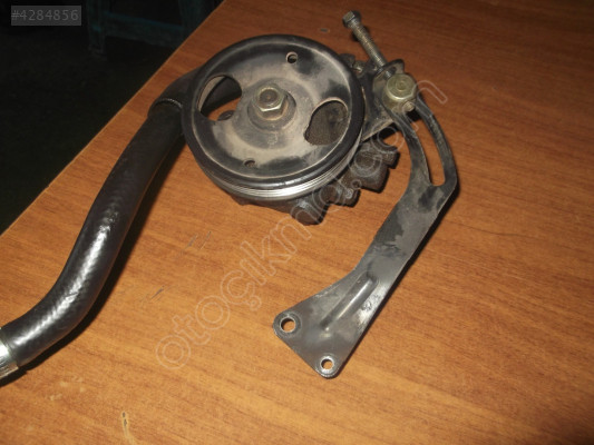 NİSSAN PRİMERA ÇIKMA DİREKSİYON POMPASI