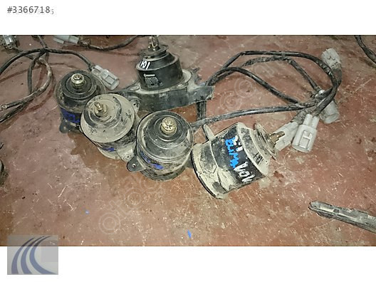 TOYOTA COROLLA 1995 ÇIKMA KLİMA FANI MOTORU