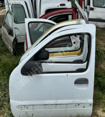 RENAULT KANGOO SOL ÖN KAPI ORJİNAL EYUPCAN OTO'DA