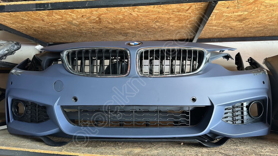BMW F32 M ÖN TAMPON