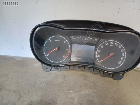 Opel Corsa e 1.3 dizel çıkma orijinal kilometre saati