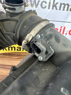 BMW G30 520 530 BENZİNLİ HAVA AKIŞMETRE ÇIKMA ORJİNAL