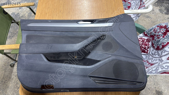 15-20 PASSAT B8 SOL ÖN KAPI DÖŞEMESİ 4 LÜ CAM KALDIRMA TUŞU ÇIKMA