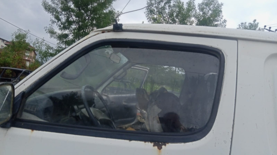 Toyota hiace sol kapı cami yedek parça