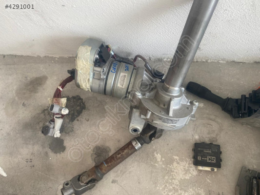 Toyota Corolla elektrikli direksiyon kolunu çıkma 2017