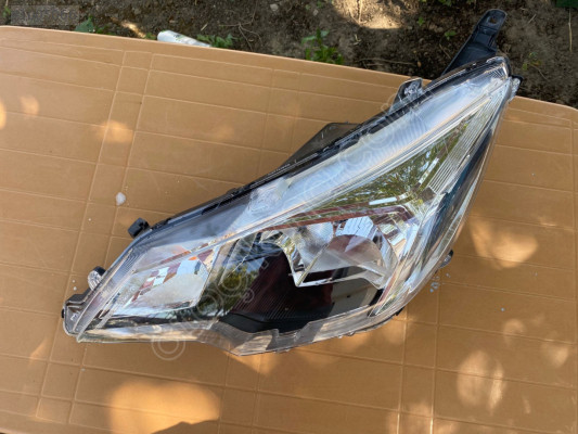 mitsubishi space star sol far cıkma orjinal