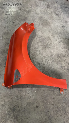 Clio 5 sağ ön çamurluk