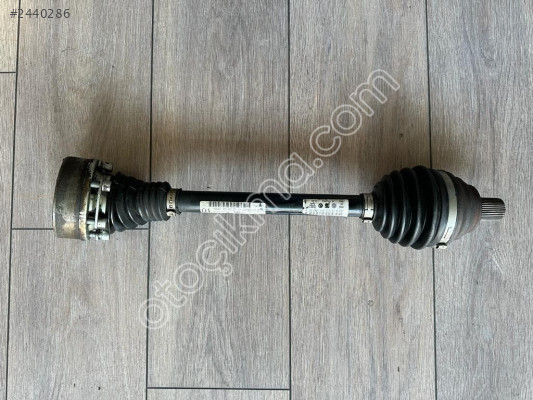 Çıkma Aks Sol VW Passat B6 1.6 FSI 3C0407271AC