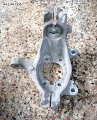 Renault Megane E-Tech Sol Ön Aks Taşıyıcı - Orjinal Oto Çıkma