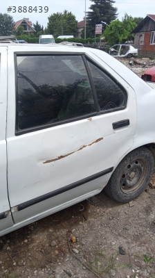 Renault 19 sop arka kapi yedek parça
