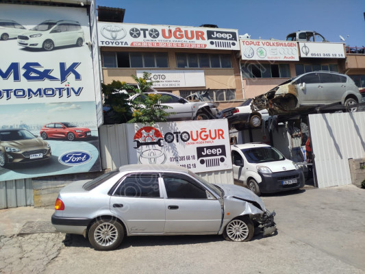 1999-2000 MODEL TOYOTA COROLLA 1.3 KAPILAR