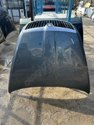 SKODA OCTAVİA ÖN KAPUT ORJİNAL ÇIKMA