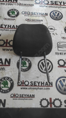 VW Golf 6 sağ ön koltuk başlığı