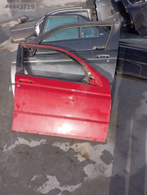 Alfa Romeo 145 - 146 sağ ön kapı