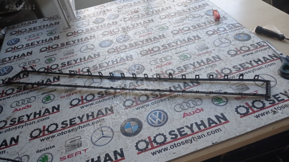 Passat b8 havalandırma çerçevesi