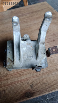 Fiat Punto1.4-16V benzinli motor beyni bağlantı ayağı