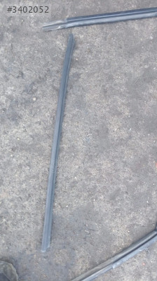 Hindai Getz sağ ön kapı cam çıtası yedek parça