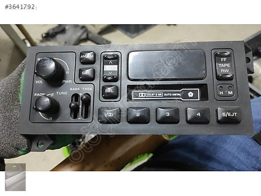Marka Uyumlu CHRYSLER DODGE JEEP ORJİNAL TEYP p04858556
