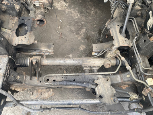 İSUZU DMAX EURO 5 ÇIKMA DİREKSİYON KUTUSU