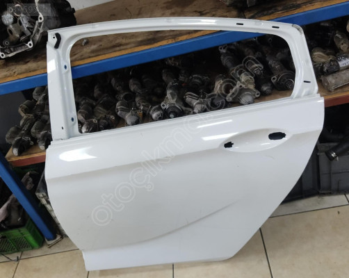 OPEL İNSİGNİA B SOL ARKA KAPI ÇIKMA