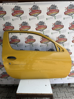 RENAULT MEGANE 1 COUPE SAĞ ÖN KAPI ÇIKMA ORİJİNAL