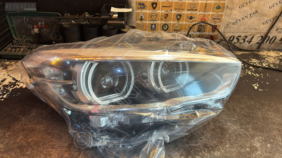 BMW 1 SERİ F20 LCİ SAĞ FAR 7471340-01