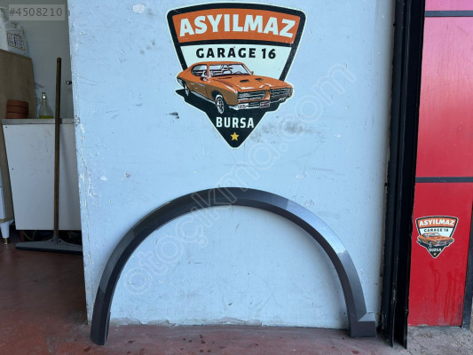 CUPRA FORMENTOR SOL ÖN ÇAMURLUK ORJİNAL