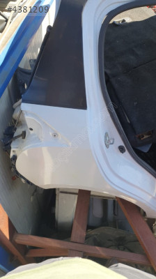 suzuki swift 2016 kesme sağ arka çamurluk (son fiyat)