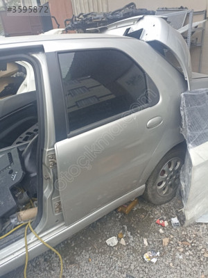 FIAT ALBEA SOL ARKA KAPI