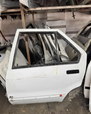 RENAULT 19 SOL ARKA KAPI DOLU EYUPCAN OTO'DA