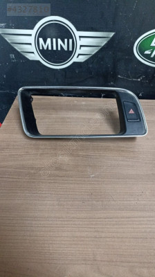 AUDİ Q5 EKRAN ÇERÇEVESİ DÖRTLÜ TUŞ SET