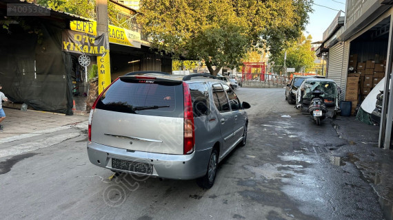 Tata Indigo bagaj kapağı gri