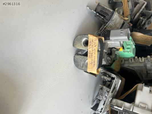 Fiat uno kapı kilit karşılığı