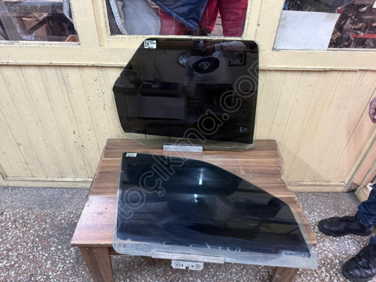 FORD ESCORT SAĞ ÖN KAPI CAMI , FORD ESCORT SAĞ ARKA KAPI CAMI