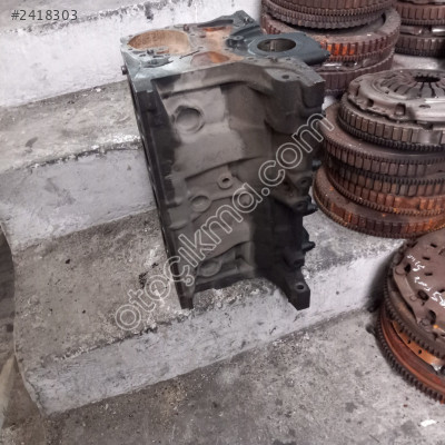 RENAULT SCENIC 1 SECENIC 2 1.6 16 VALF MOTOR BLOĞU