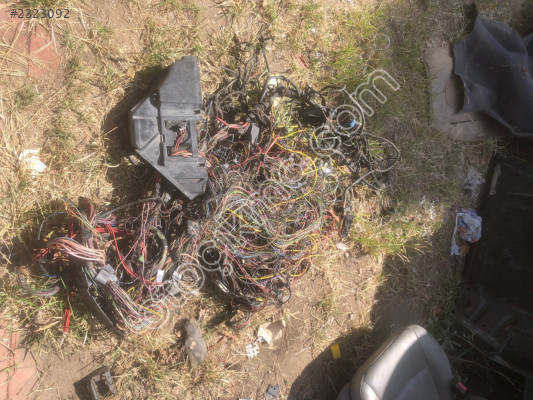 ÇIKMA MERCEDES 210 220 D ELEKTRİK TESİSATI